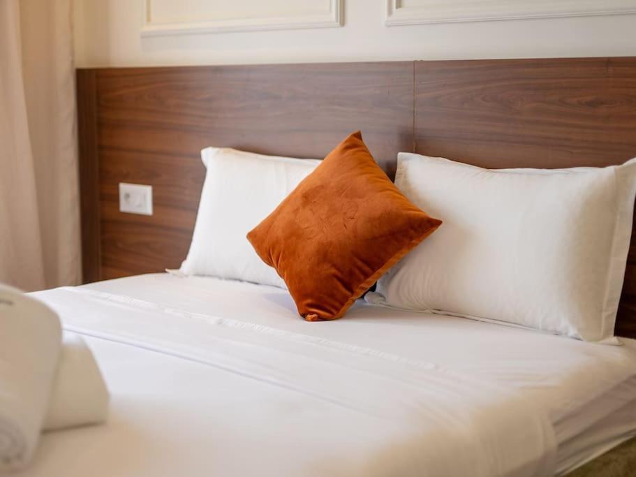 Cozy 2Br Getaway In Rabat Center Appartement Buitenkant foto