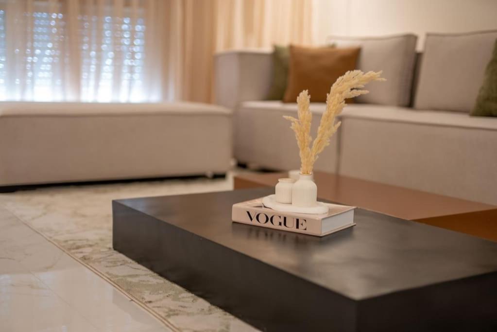 Cozy 2Br Getaway In Rabat Center Appartement Buitenkant foto